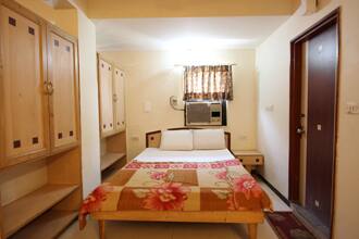 Hotel Moscow, Ahmedabad 2